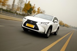测试雷克萨斯NX300H
