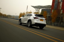 测试雷克萨斯NX300H
