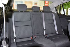 2015款本田凌派1.8L自动豪华版