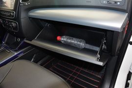 2013款起亚索兰托2.4L汽油四驱豪华版7座