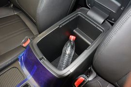 2013款起亚索兰托2.4L汽油四驱豪华版7座