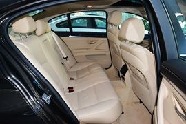 2014款宝马520i典雅型