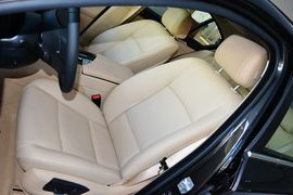 2014款宝马520i典雅型