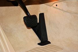 2014款宝马520i典雅型