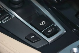 2014款宝马520i典雅型