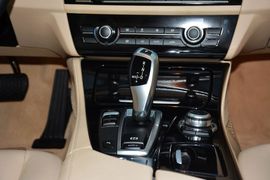 2014款宝马520i典雅型