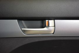 2013款起亚索兰托2.4L汽油四驱豪华版7座