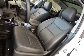 2013款起亚索兰托2.4L汽油四驱豪华版7座