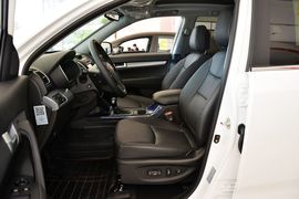 2013款起亚索兰托2.4L汽油四驱豪华版7座