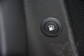 2013款起亚索兰托2.4L汽油四驱豪华版7座