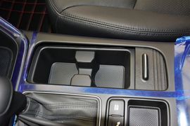 2013款起亚索兰托2.4L汽油四驱豪华版7座