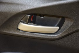 2014款本田飞度1.5L