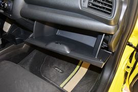 2014款本田飞度1.5L