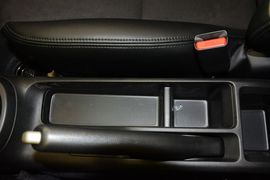 2014款本田飞度1.5L