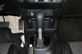 2014款本田飞度1.5L