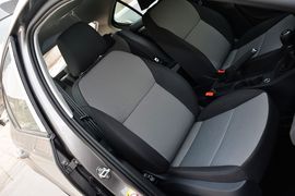 2015款斯柯达明锐1.6L手动逸杰版