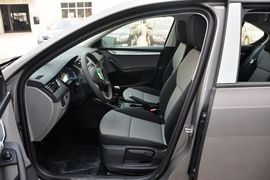 2015款斯柯达明锐1.6L手动逸杰版