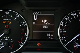 2015款斯柯达明锐1.6L手动逸杰版