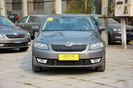 2015款斯柯达明锐1.6L手动逸杰版