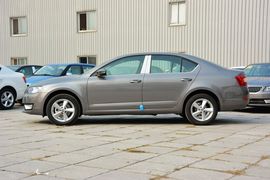 2015款斯柯达明锐1.6L手动逸杰版