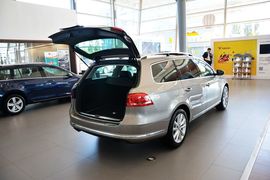 2012款大众迈腾旅行轿车2.0TSI舒适型