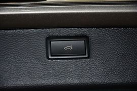 2012款大众迈腾旅行轿车2.0TSI舒适型