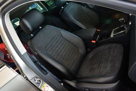 2012款大众迈腾旅行轿车2.0TSI舒适型