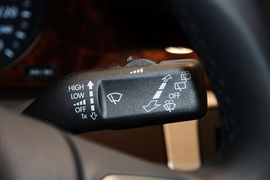 2012款大众迈腾旅行轿车2.0TSI舒适型