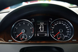 2012款大众迈腾旅行轿车2.0TSI舒适型