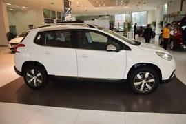 2014款标致2008