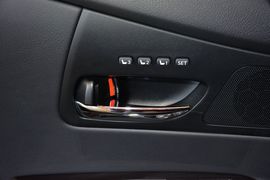 2013款雷克萨斯RX270精英版