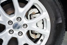 2014款Jeep自由光2.4L都市版