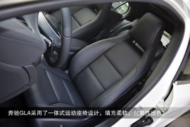 2015款奔驰GLA260