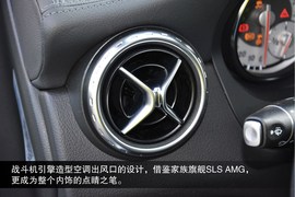 2015款奔驰GLA260