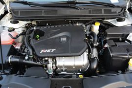 2015款菲亚特菲翔1.4T自动尊享版