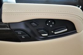 2013款宝马730Li豪华型