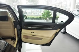 2013款宝马730Li豪华型