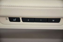 2013款宝马730Li豪华型