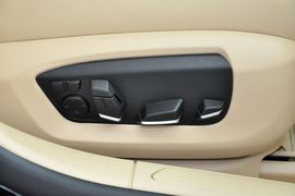 2013款宝马730Li豪华型