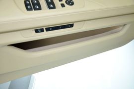 2013款宝马730Li豪华型