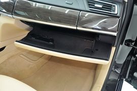 2013款宝马730Li豪华型