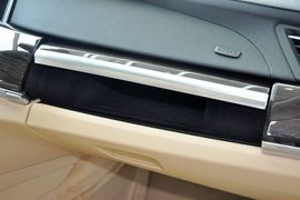2013款宝马730Li豪华型