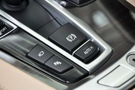 2013款宝马730Li豪华型