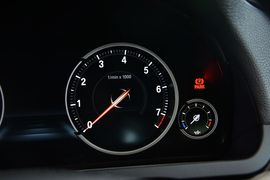 2013款宝马730Li豪华型