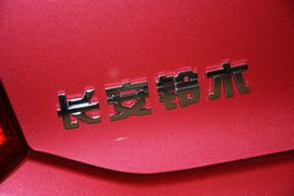 2013款铃木奥拓1.0L手动豪华型
