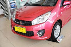 2013款铃木奥拓1.0L手动豪华型