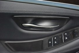 2014款宝马528Li领先型