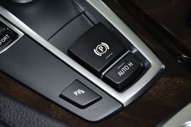 2014款宝马528Li领先型