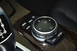 2014款宝马528Li领先型