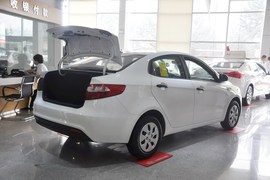2012款起亚K2